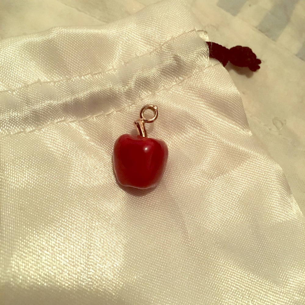 Apple charm - Picture 2 of 2